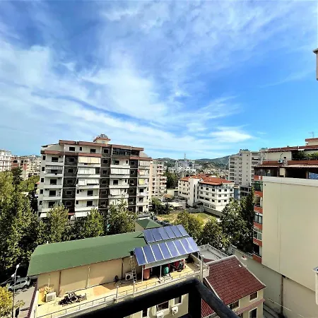 Family In Vlorë